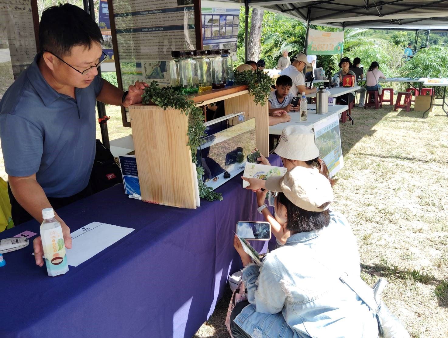 向民眾說明人工培育海洋生物的好處及優勢