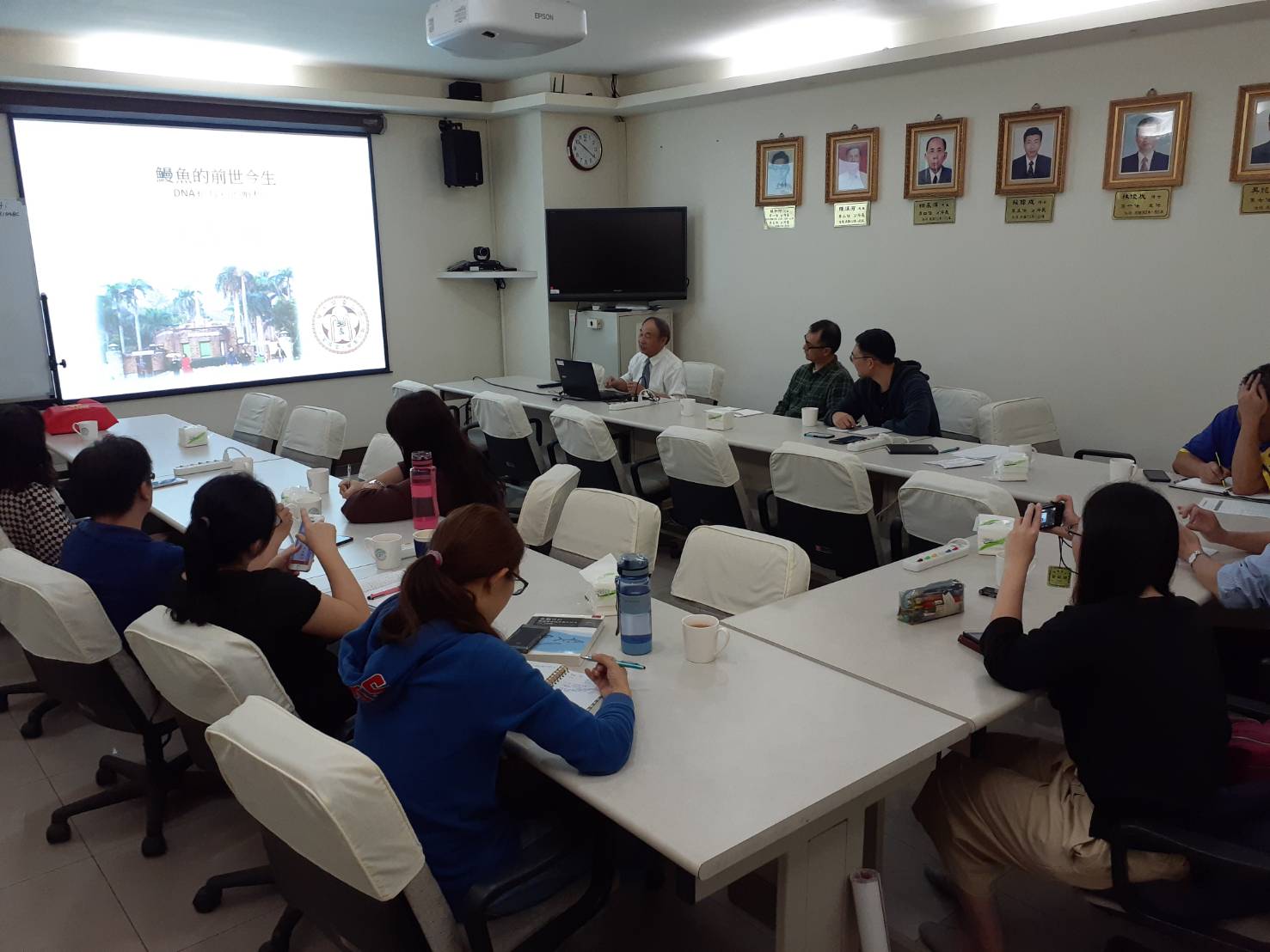曾萬年教授蒞臨本所沿近海資源研究中心演