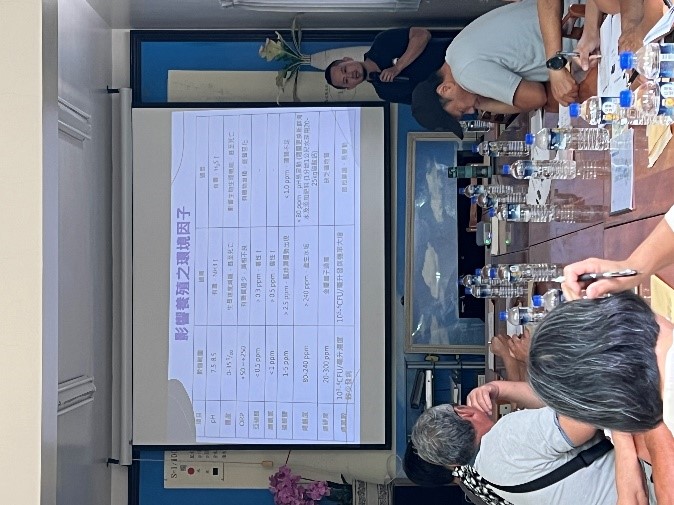 李柏蒼副教授介紹白蝦疾病及防治方法